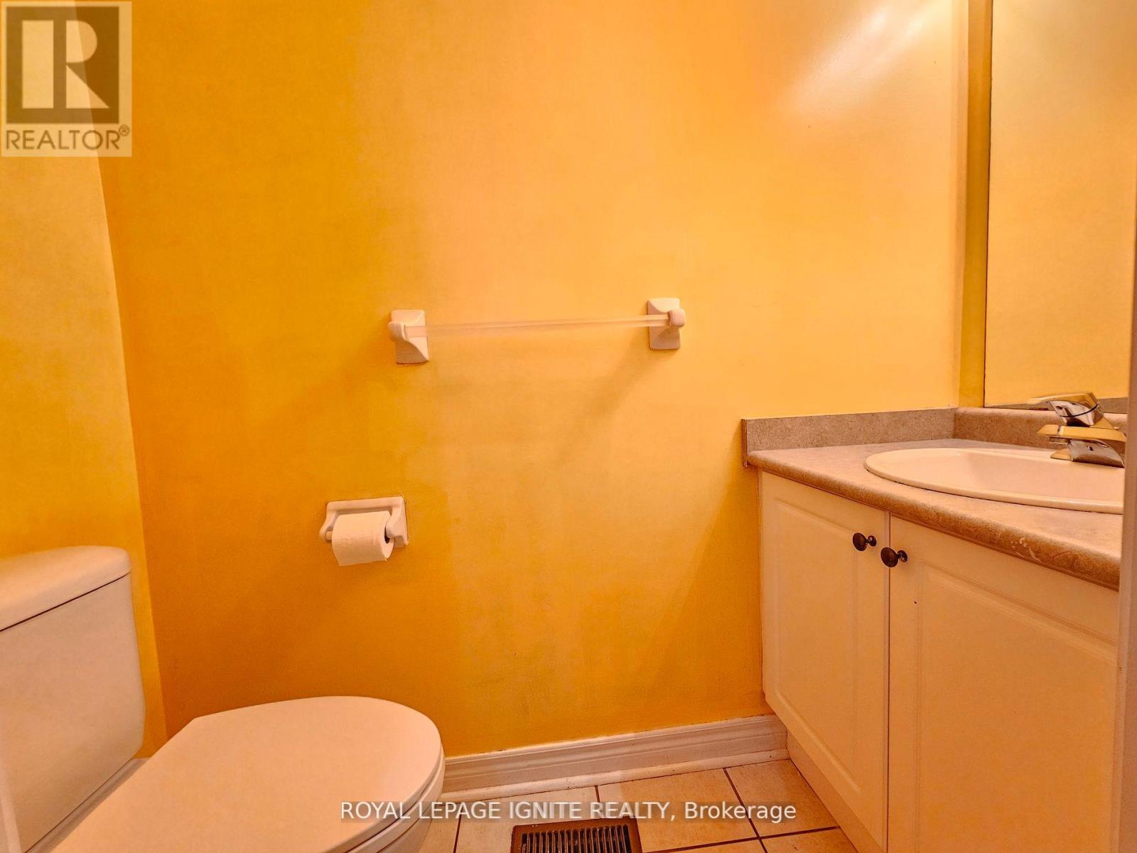 6 Trevino Crescent, Brampton, Ontario  L6P 1M1 - Photo 14 - W12840966