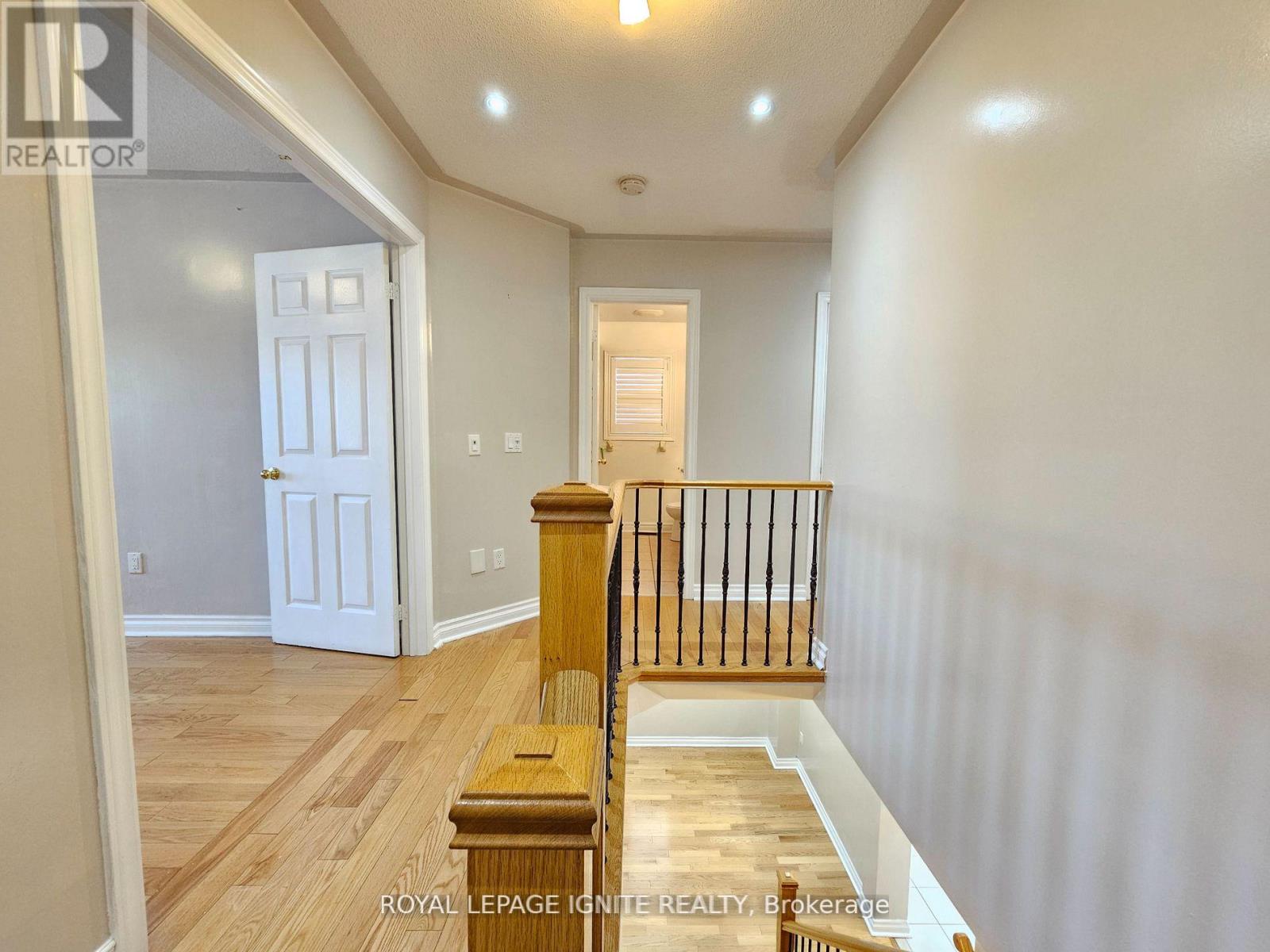 6 Trevino Crescent, Brampton, Ontario  L6P 1M1 - Photo 7 - W12840966