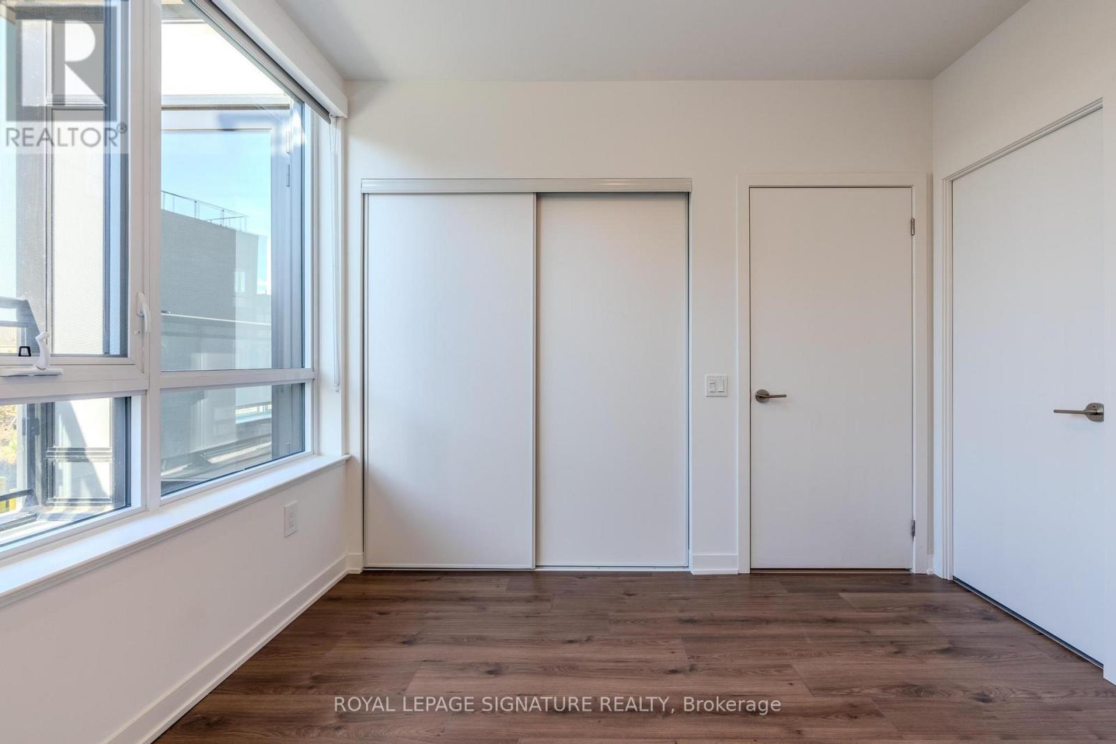 233 - 395 Dundas Street W, Oakville, Ontario  L6M 5R8 - Photo 13 - W12840974