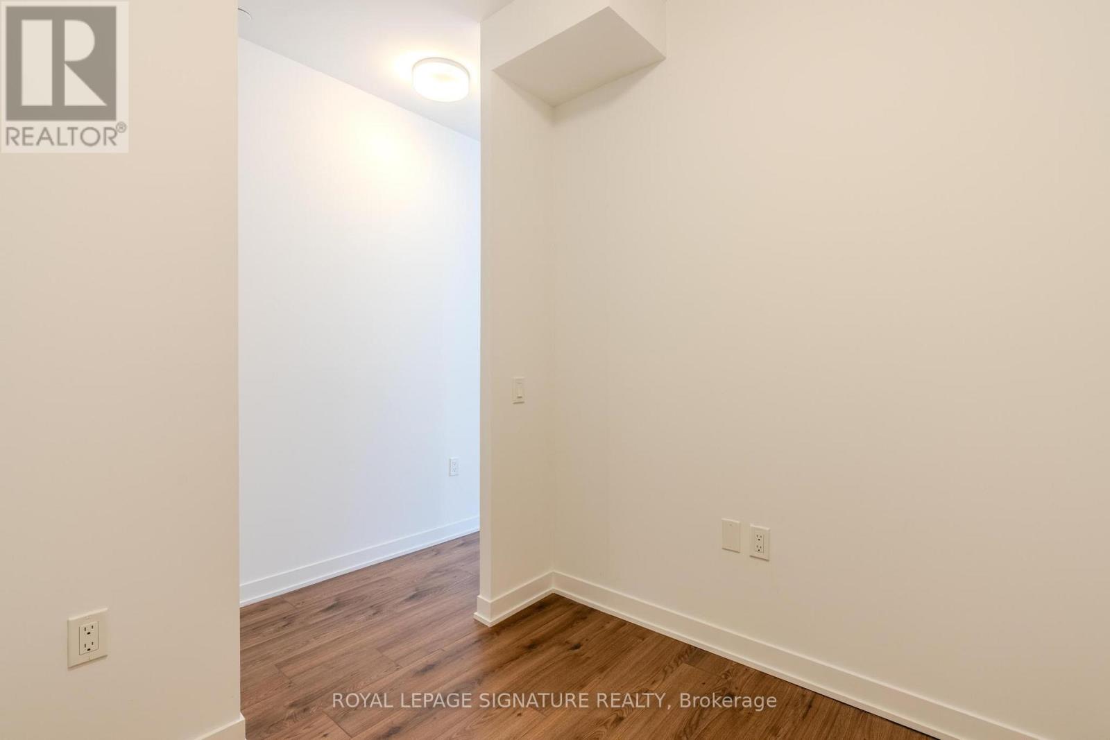 233 - 395 Dundas Street W, Oakville, Ontario  L6M 5R8 - Photo 21 - W12840974