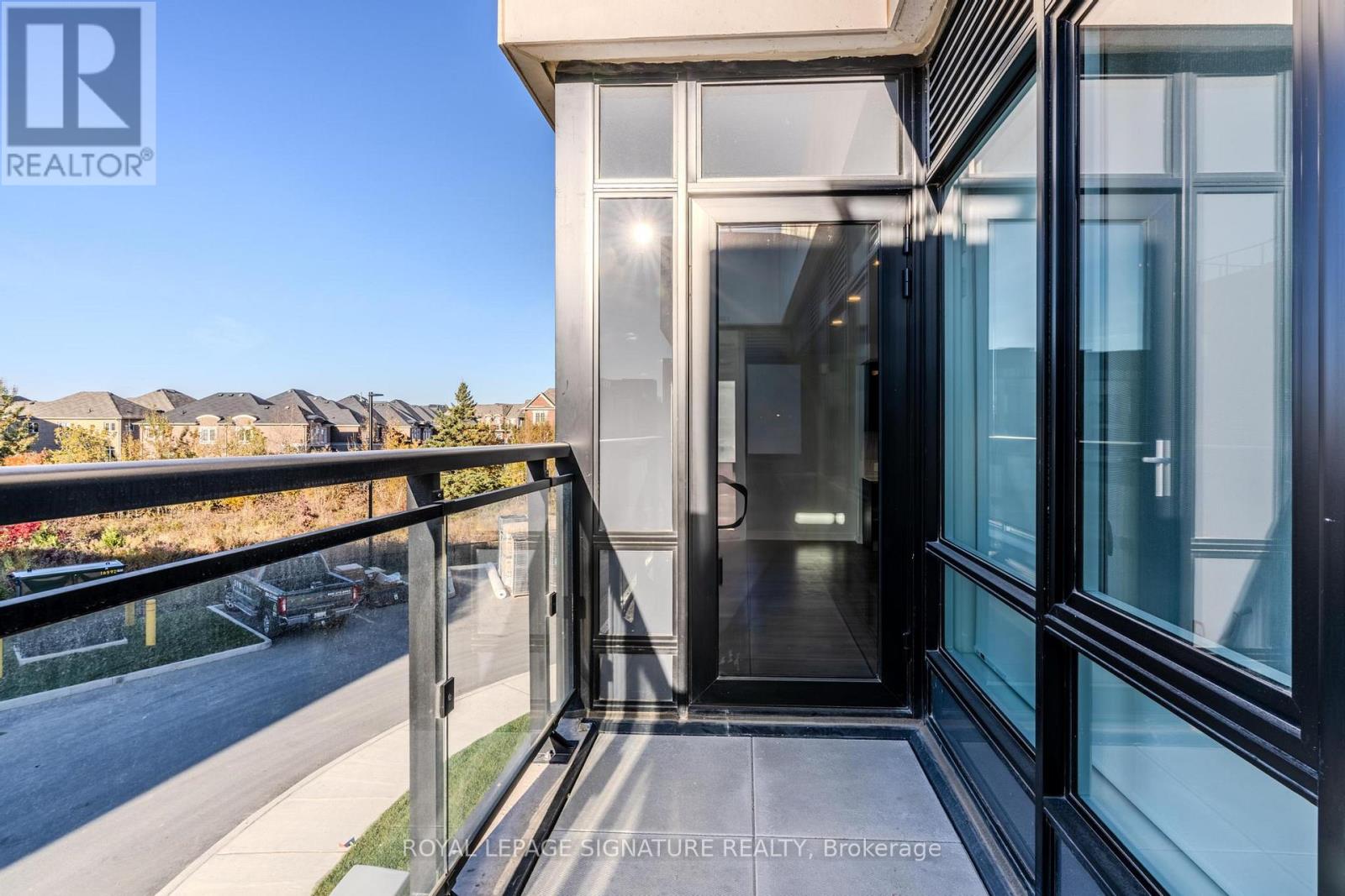 233 - 395 Dundas Street W, Oakville, Ontario  L6M 5R8 - Photo 23 - W12840974