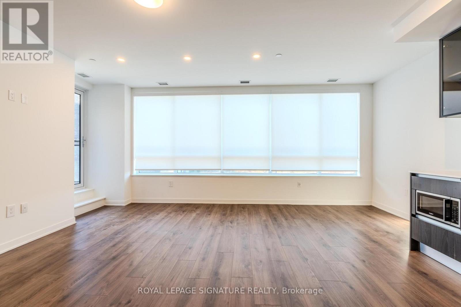 233 - 395 Dundas Street W, Oakville, Ontario  L6M 5R8 - Photo 5 - W12840974