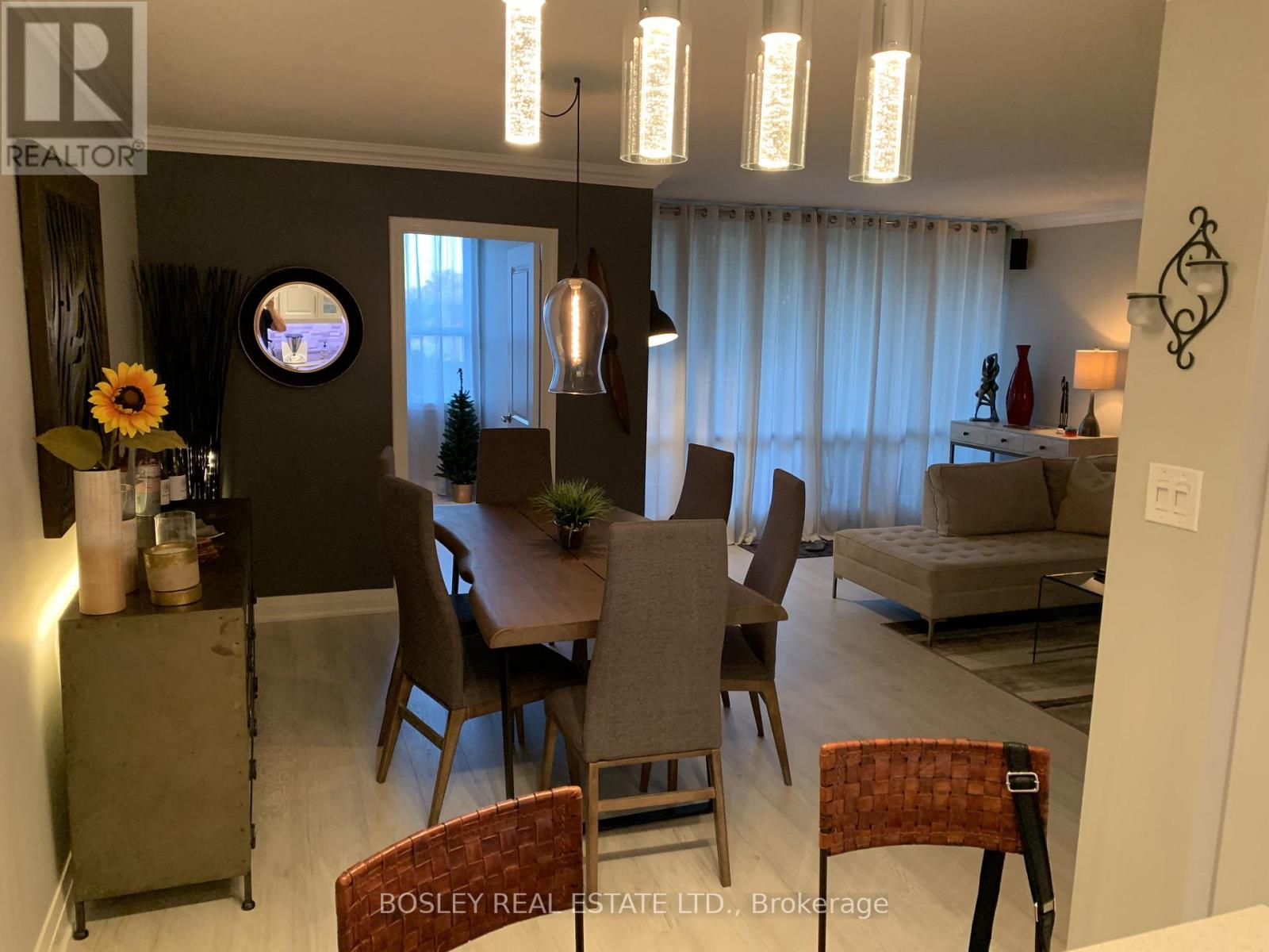 310 - 716 The West Mall, Toronto, Ontario  M9C 4X6 - Photo 4 - W12840976