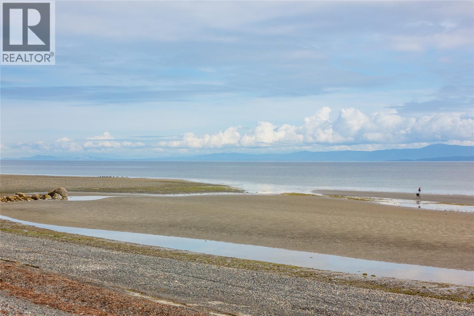 9 850 Arbutus St, Qualicum Beach, British Columbia  V9K 2M7 - Photo 38 - 1026257