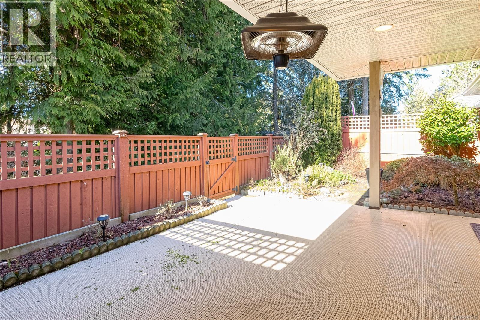 9 850 Arbutus St, Qualicum Beach, British Columbia  V9K 2M7 - Photo 7 - 1026257