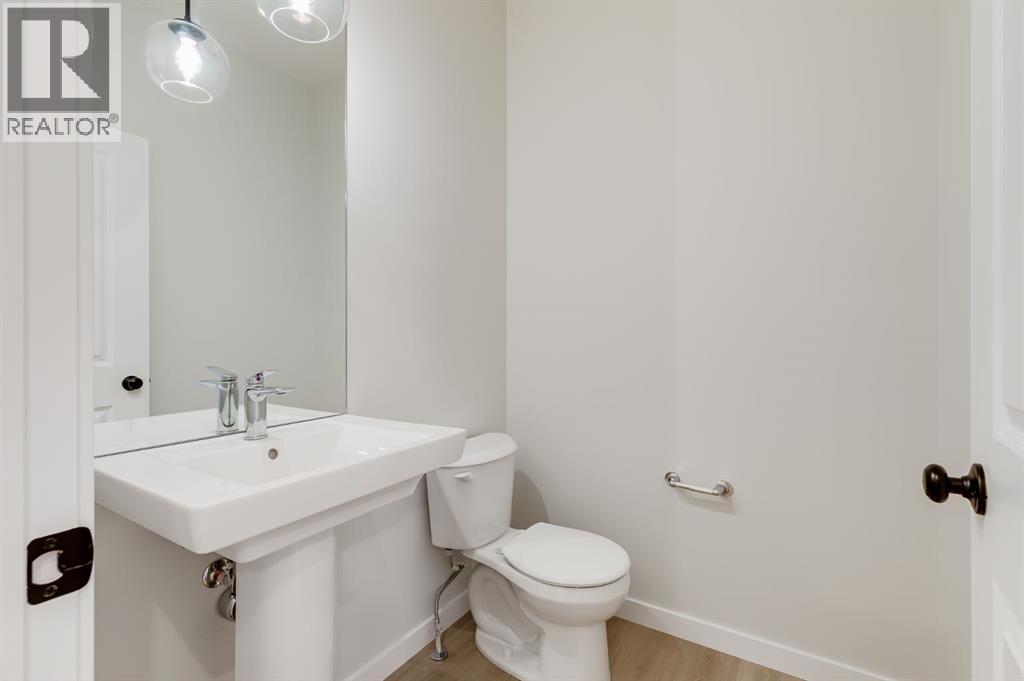 4054 Sawgrass Street Nw, Airdrie, Alberta  T4B 5V4 - Photo 8 - A2281467