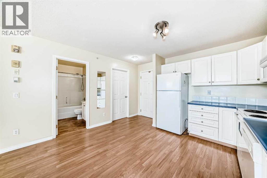 424, 260 Shawville Way Se, Calgary, Alberta  T2Y 3Z6 - Photo 5 - A2288245