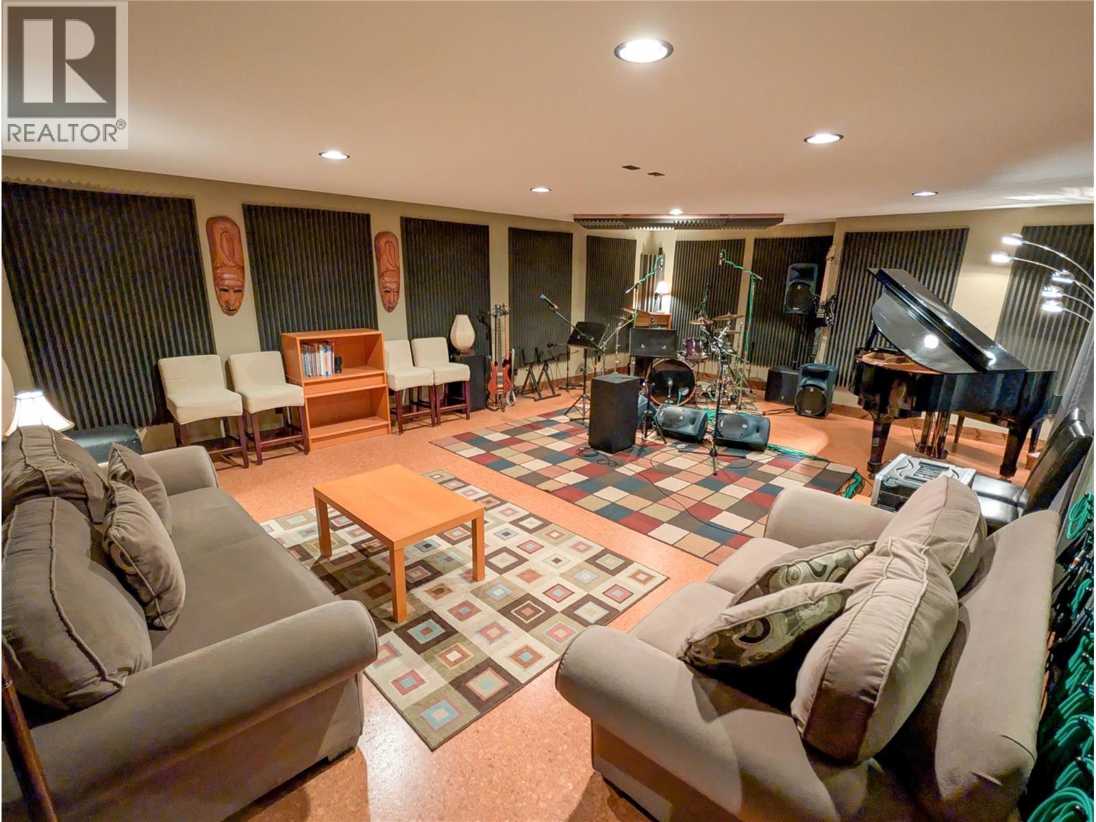 2550 Ledgerock Ridge, Invermere, British Columbia  V0A 1K6 - Photo 3 - 10360545