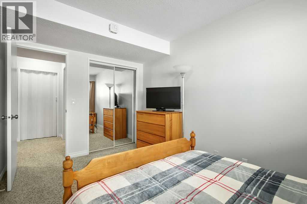 65 Storybook Gardens Nw, Calgary, Alberta  T3G 1Y7 - Photo 11 - A2289291