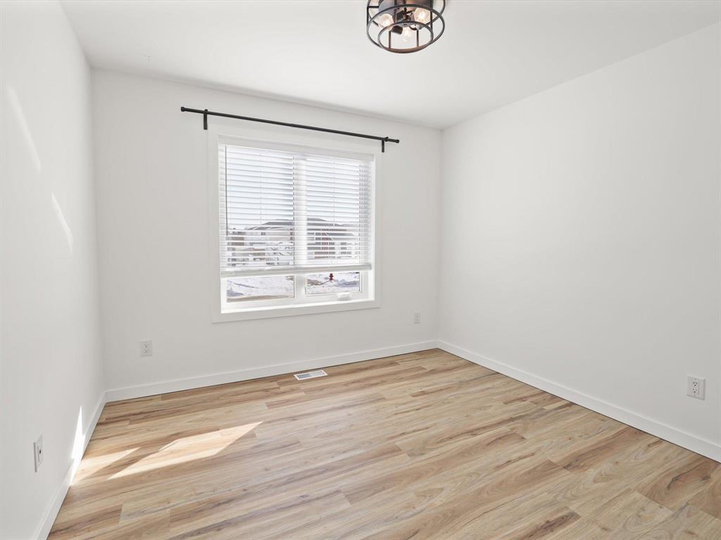 55 Crescentwood Drive, Steinbach, Manitoba  R5G 2P9 - Photo 17 - 202603709