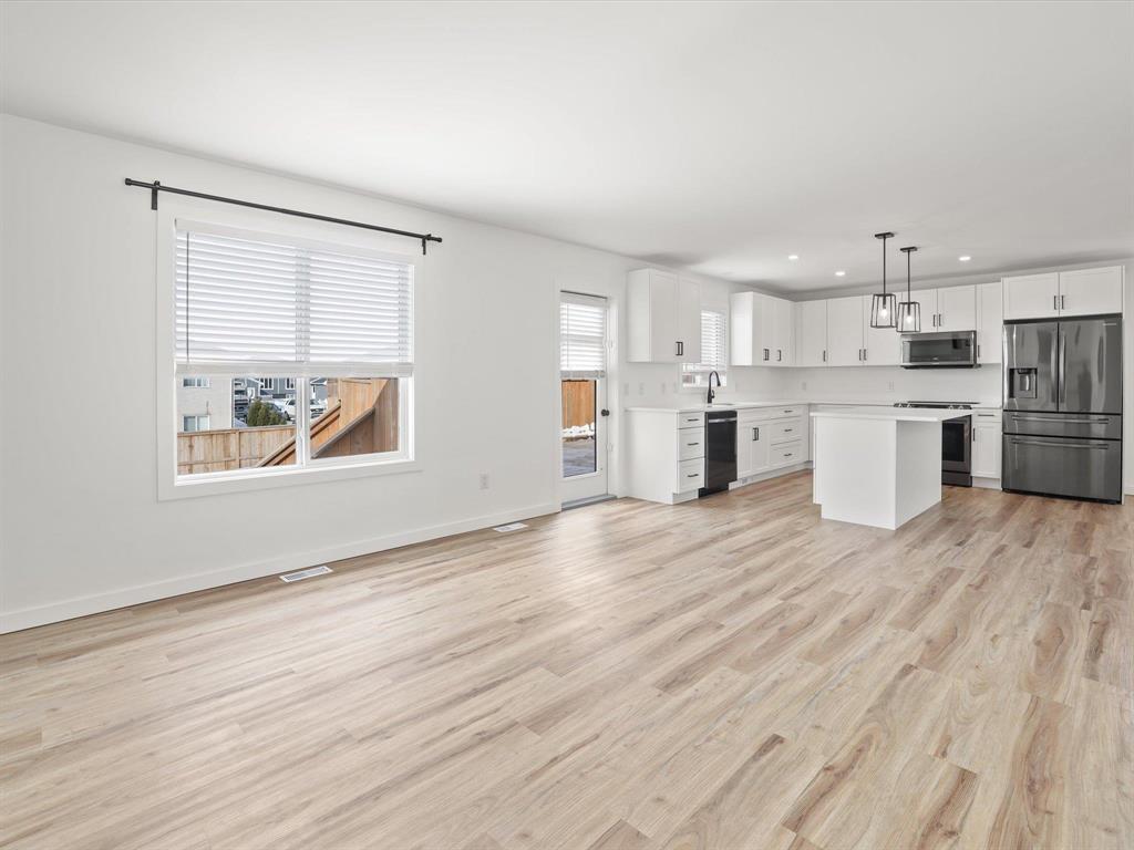 55 Crescentwood Drive, Steinbach, Manitoba  R5G 2P9 - Photo 5 - 202603709