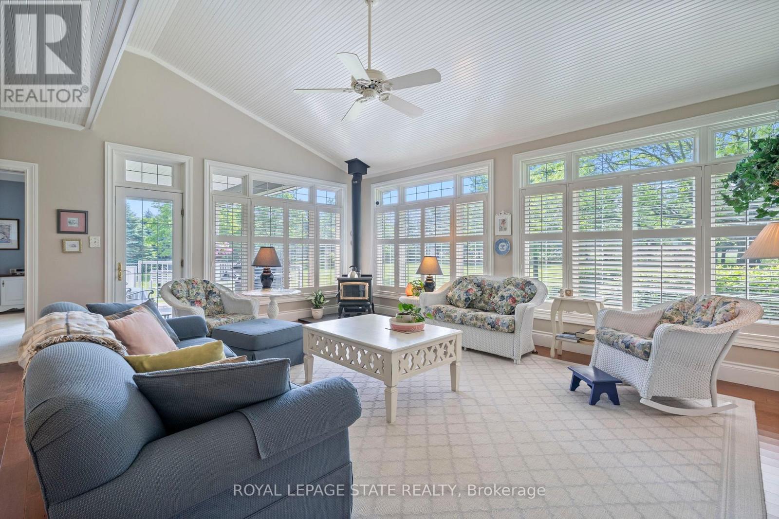 402 Progreston Road, Hamilton, Ontario  L0R 1H1 - Photo 15 - X12840868