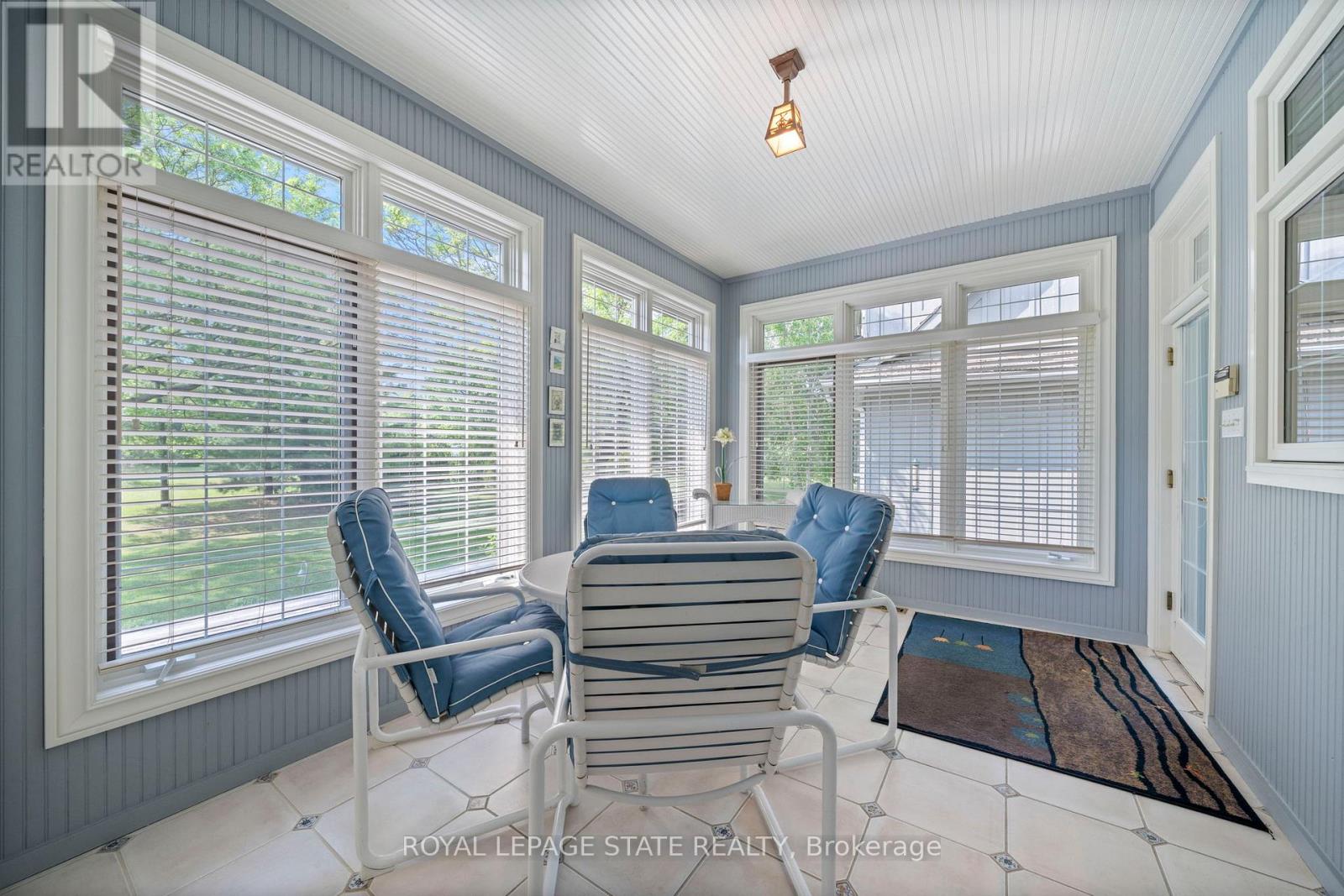 402 Progreston Road, Hamilton, Ontario  L0R 1H1 - Photo 18 - X12840868