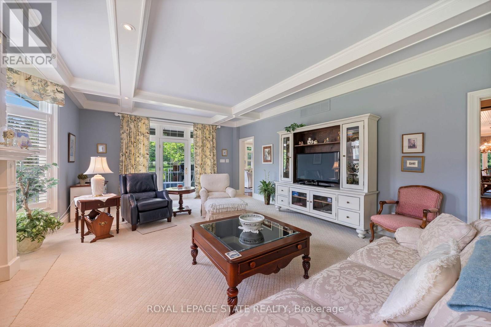 402 Progreston Road, Hamilton, Ontario  L0R 1H1 - Photo 21 - X12840868