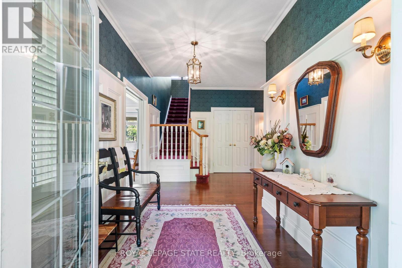 402 Progreston Road, Hamilton, Ontario  L0R 1H1 - Photo 9 - X12840868