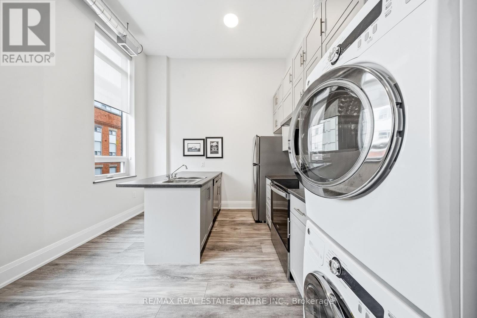 301 - 11 Queen Street, Brantford, Ontario  N3T 3B1 - Photo 14 - X12840952