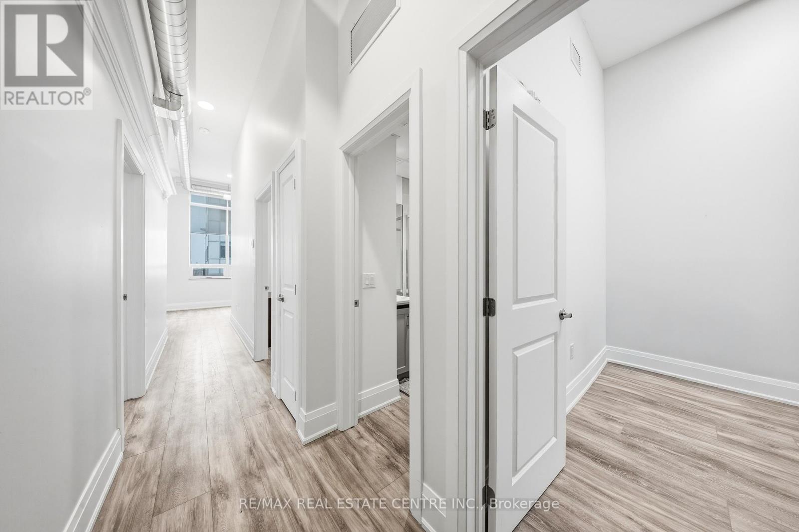 301 - 11 Queen Street, Brantford, Ontario  N3T 3B1 - Photo 24 - X12840952