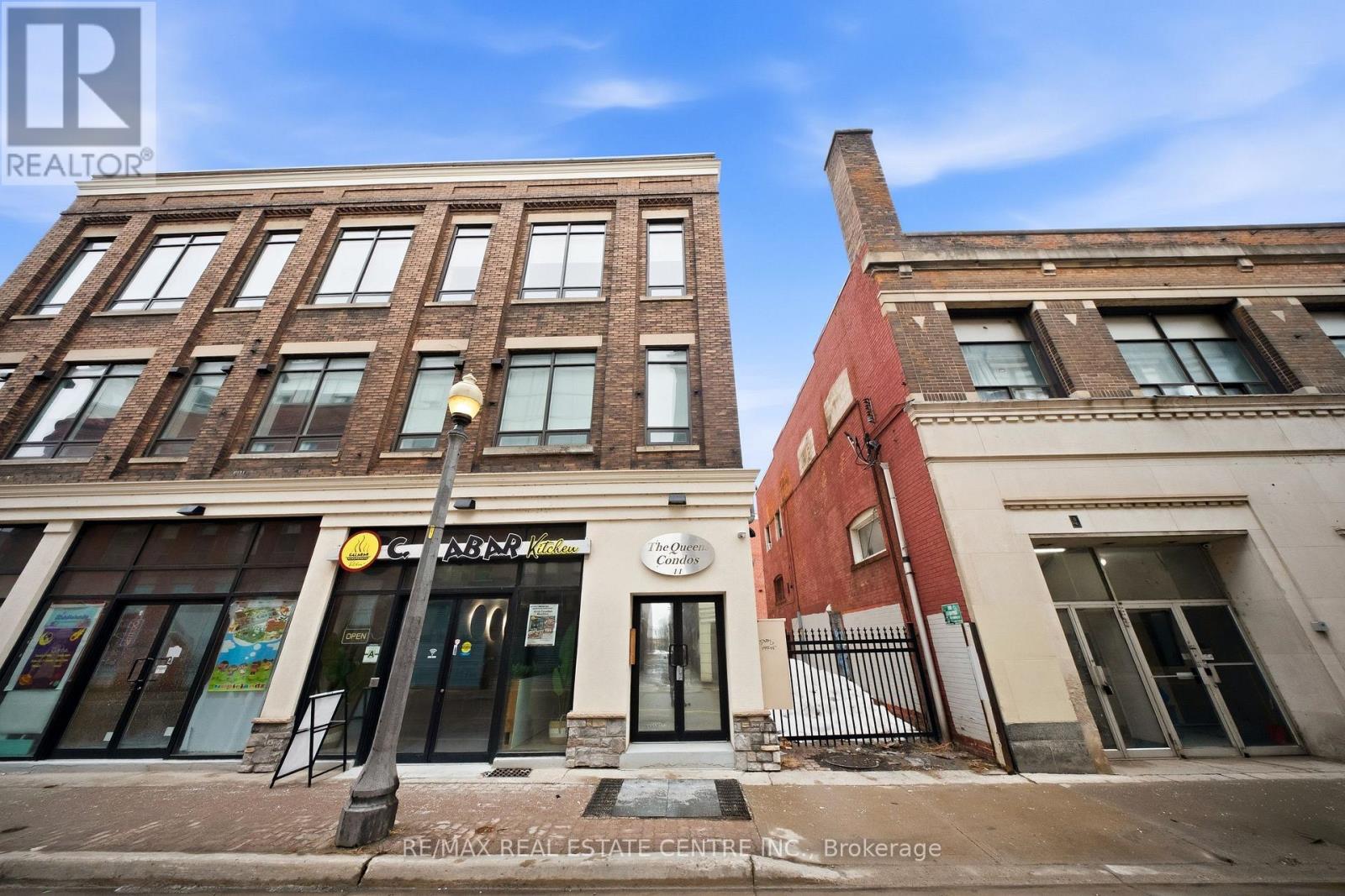 301 - 11 Queen Street, Brantford, Ontario  N3T 3B1 - Photo 5 - X12840952