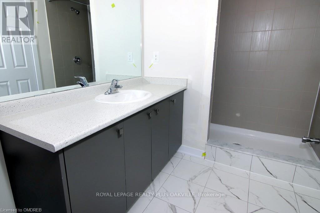 21 Keelson Street, Welland, Ontario  L3B 0M2 - Photo 10 - X12841008