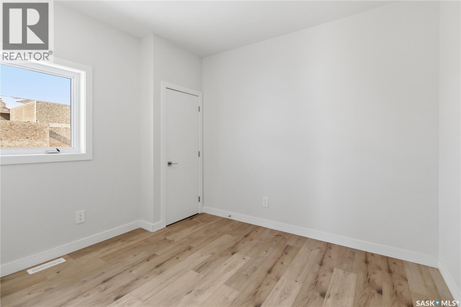 323 Taskamanwa Street, Saskatoon, Saskatchewan  S7V 0N3 - Photo 21 - SK029431