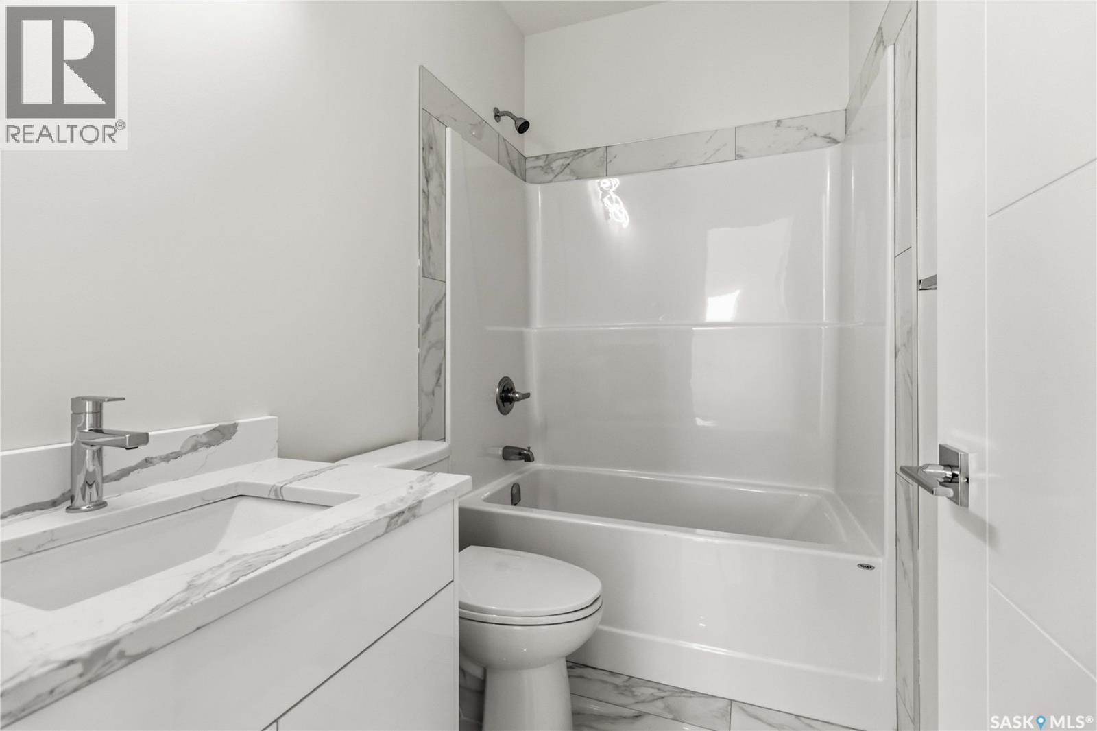 323 Taskamanwa Street, Saskatoon, Saskatchewan  S7V 0N3 - Photo 22 - SK029431