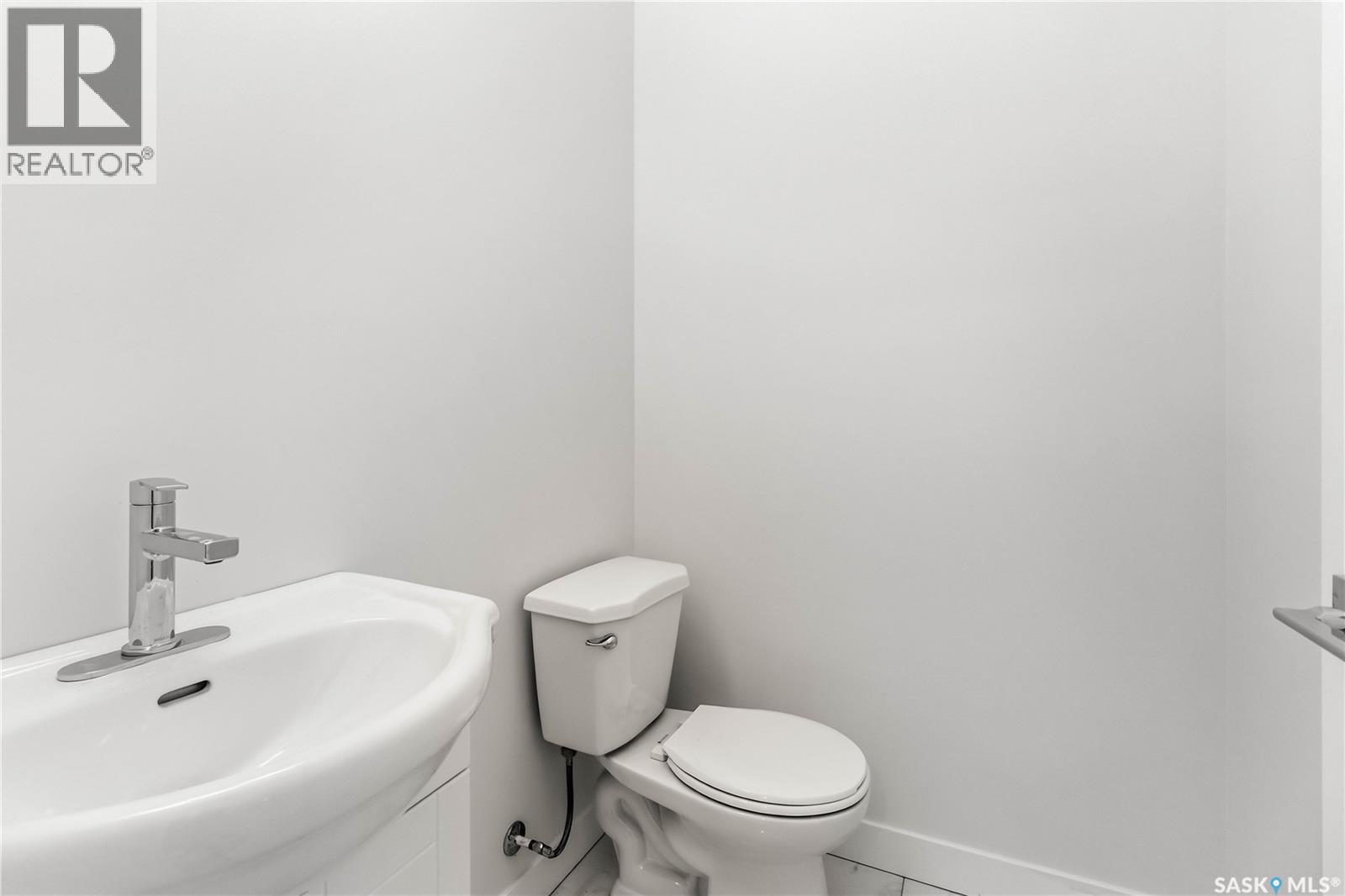 323 Taskamanwa Street, Saskatoon, Saskatchewan  S7V 0N3 - Photo 33 - SK029431