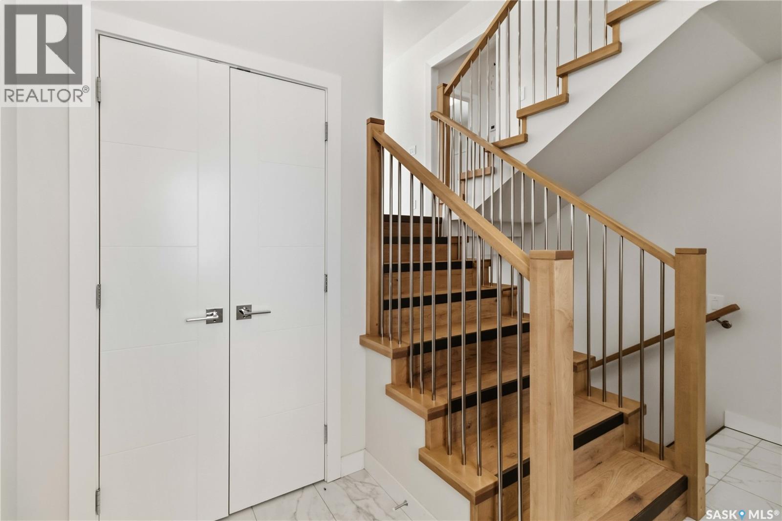 323 Taskamanwa Street, Saskatoon, Saskatchewan  S7V 0N3 - Photo 34 - SK029431