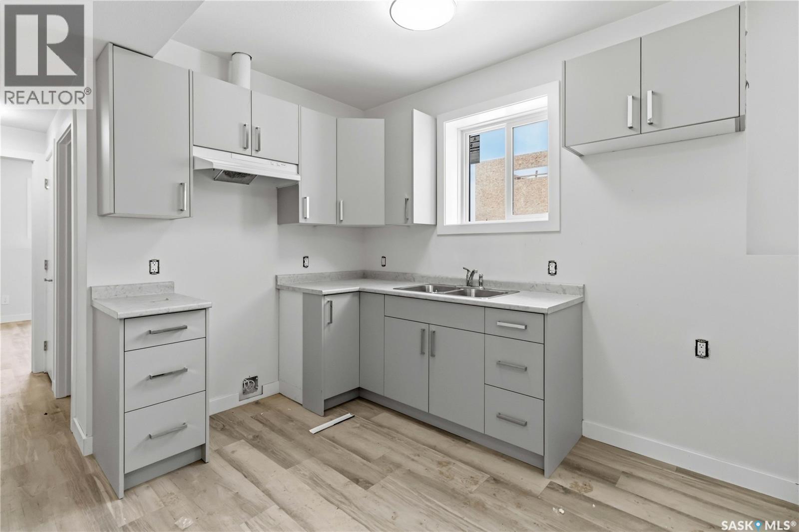 323 Taskamanwa Street, Saskatoon, Saskatchewan  S7V 0N3 - Photo 40 - SK029431