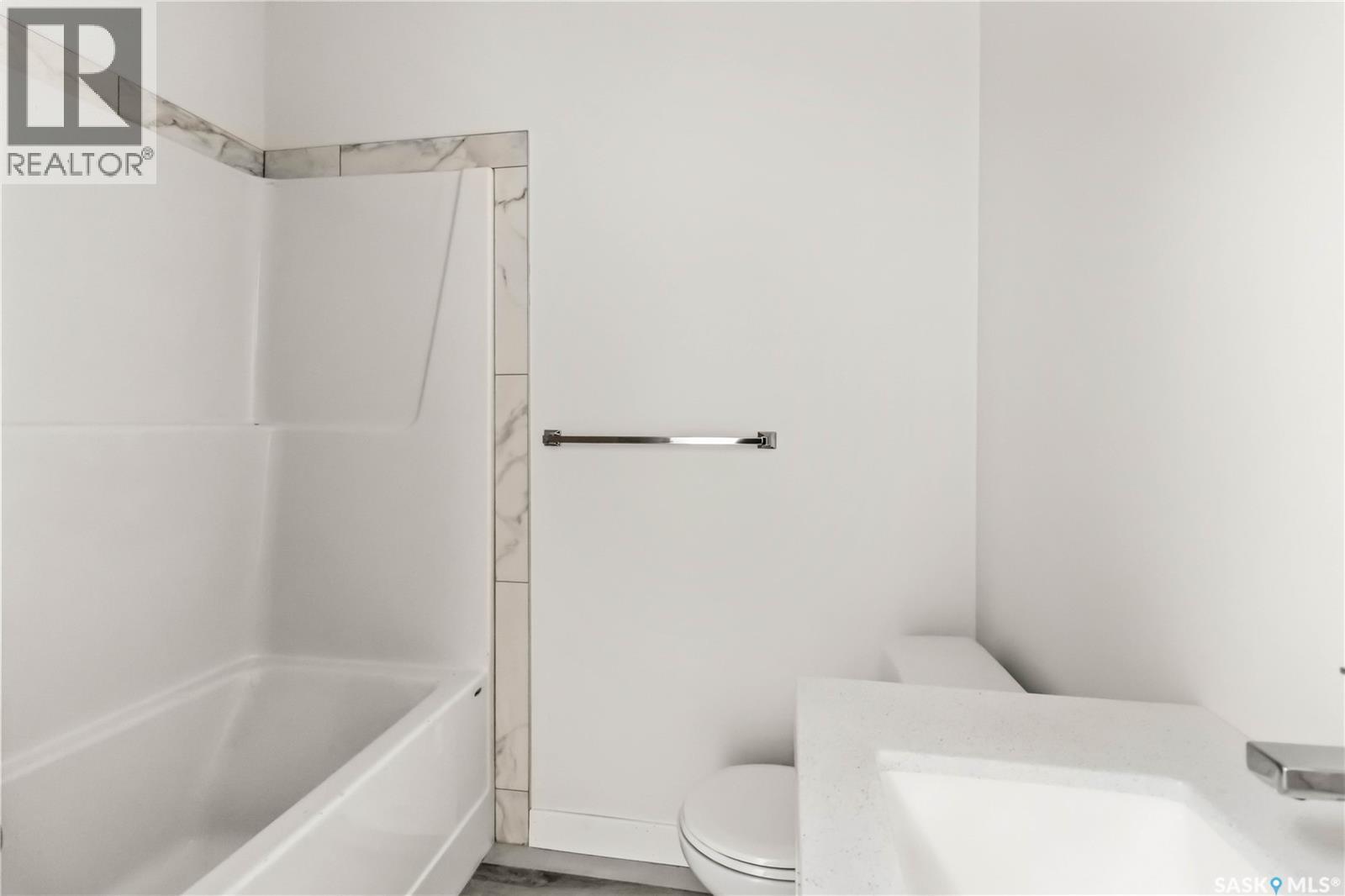 323 Taskamanwa Street, Saskatoon, Saskatchewan  S7V 0N3 - Photo 44 - SK029431