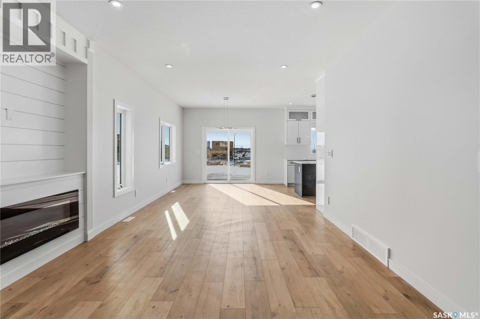 323 Taskamanwa Street, Saskatoon, Saskatchewan  S7V 0N3 - Photo 6 - SK029431