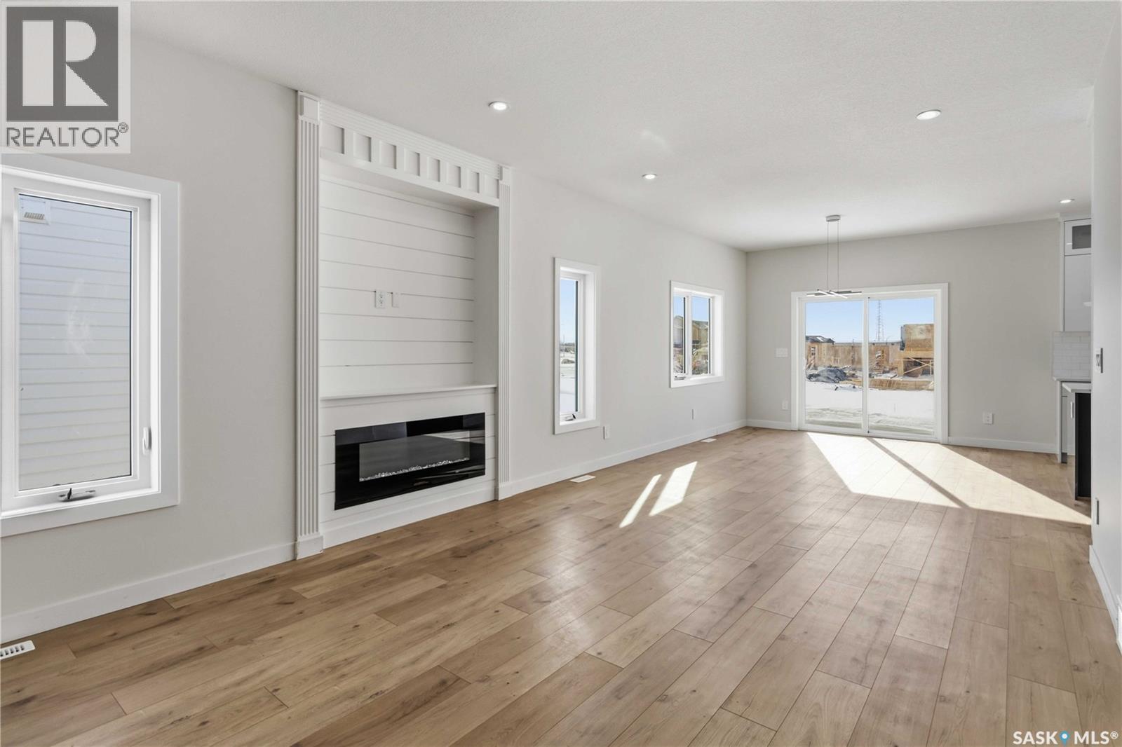 323 Taskamanwa Street, Saskatoon, Saskatchewan  S7V 0N3 - Photo 7 - SK029431