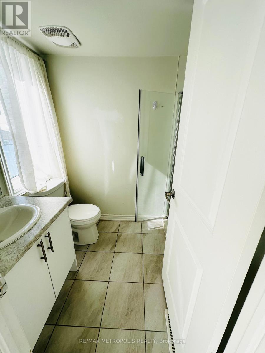 783 Kootenay Path, Oshawa, Ontario  L1H 0A7 - Photo 33 - E12839558