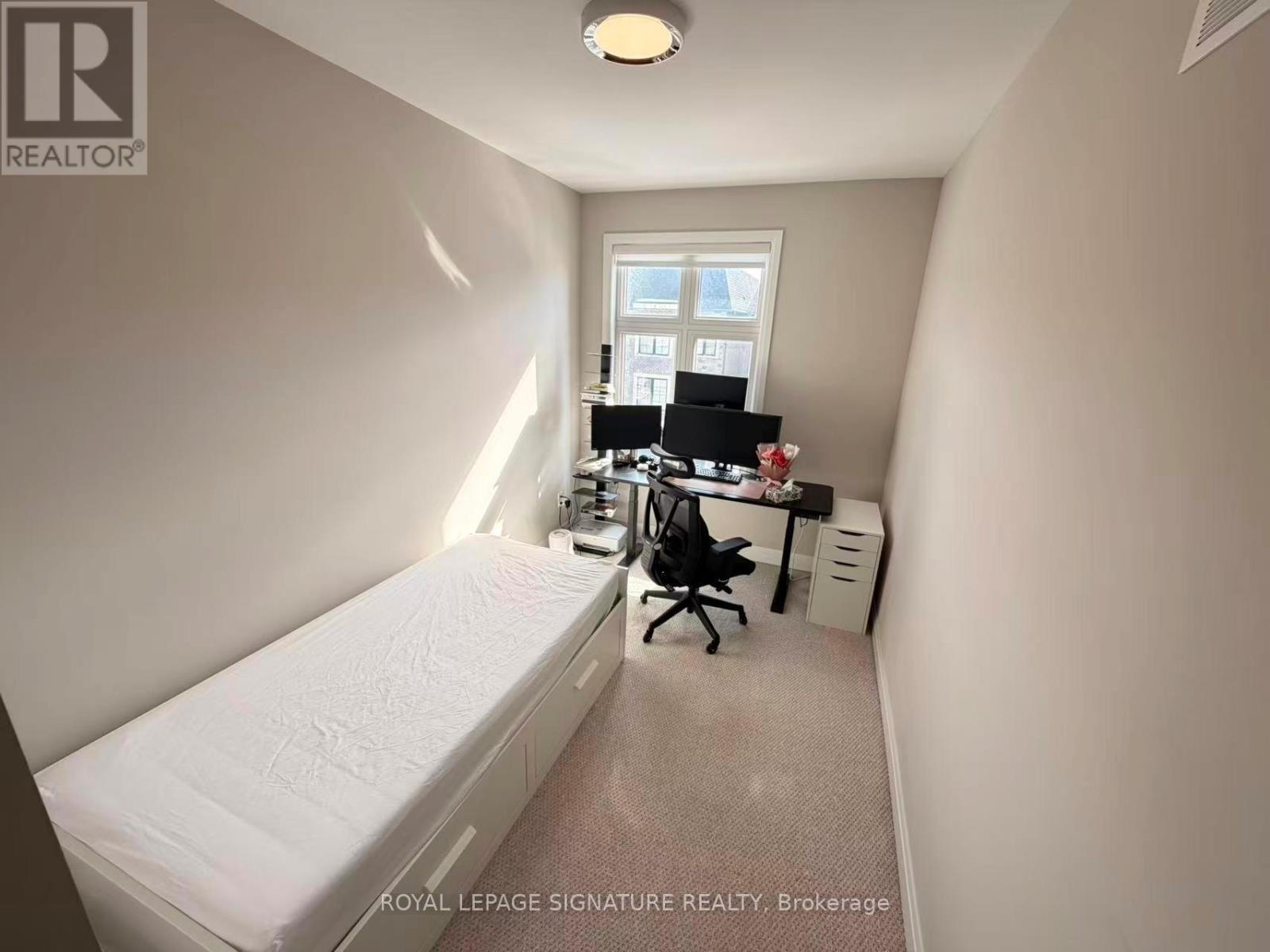 38 Mcgurran Lane, Richmond Hill, Ontario  L4B 0G8 - Photo 9 - N12838868