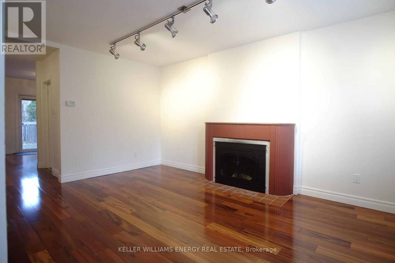 8 Lynndale Road, Toronto, Ontario  M1N 1C1 - Photo 6 - E12841068