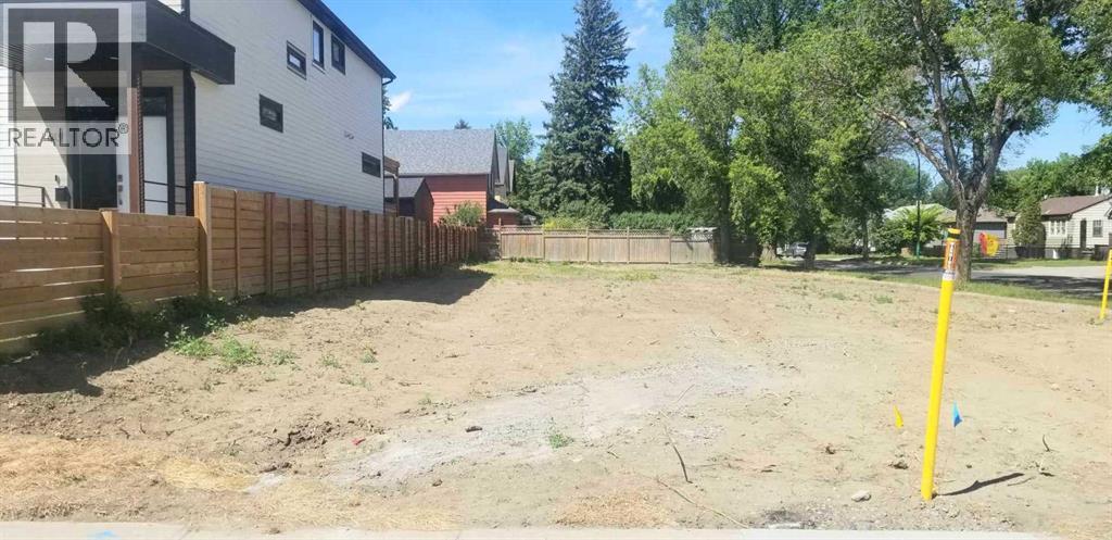 621 9 Avenue S, Lethbridge, Alberta  T1J 1T2 - Photo 1 - A2118248