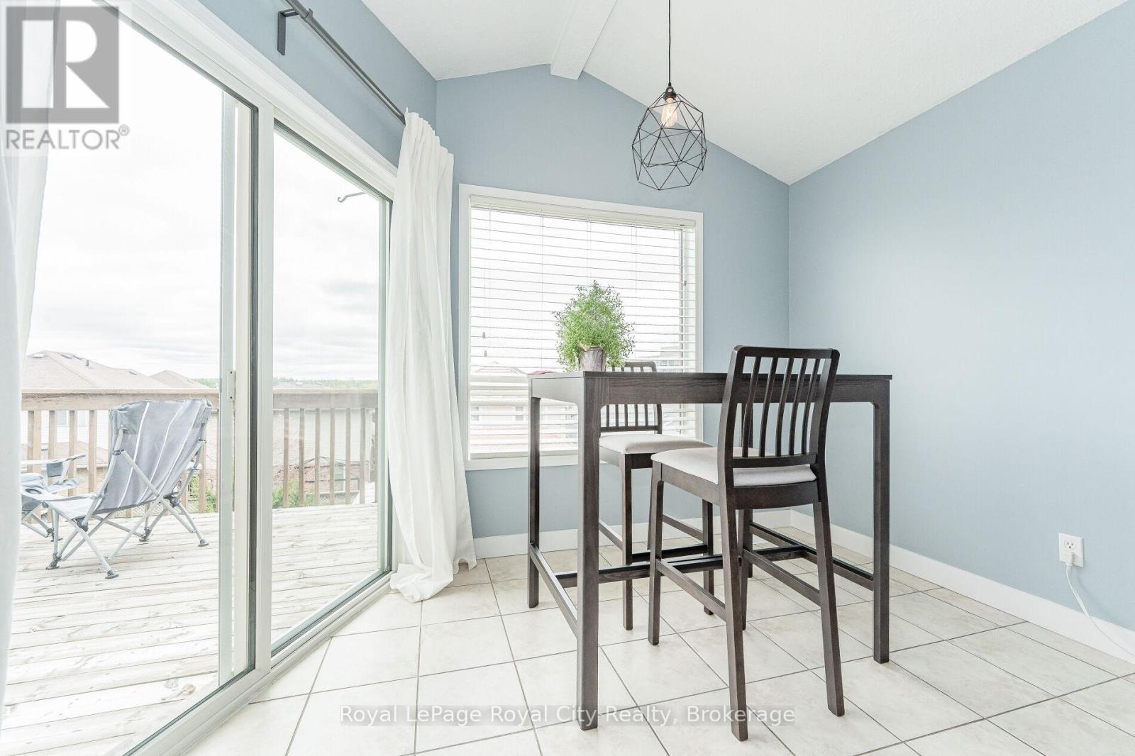 Upper - 25 Davison Drive, Guelph, Ontario  N1E 0C1 - Photo 13 - X12841170