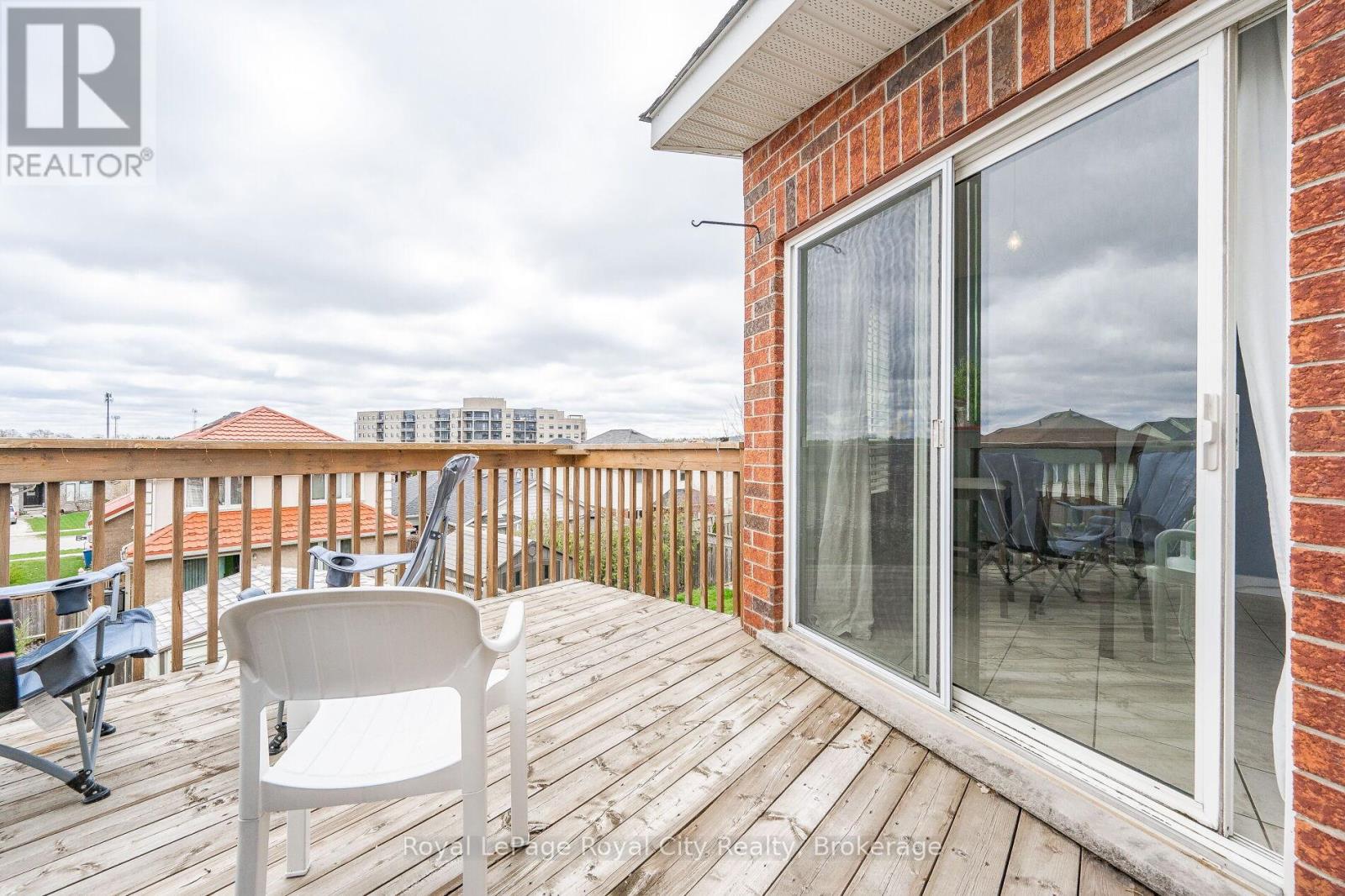 Upper - 25 Davison Drive, Guelph, Ontario  N1E 0C1 - Photo 14 - X12841170