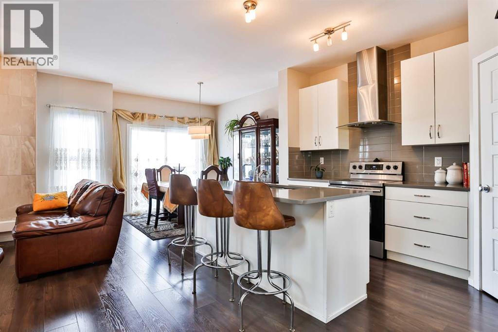 405 Moonlight Way W, Lethbridge, Alberta  T1J 5M8 - Photo 6 - A2280053