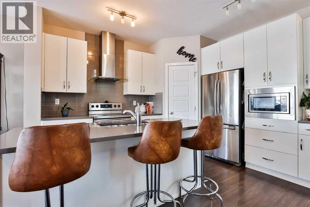 405 Moonlight Way W, Lethbridge, Alberta  T1J 5M8 - Photo 7 - A2280053