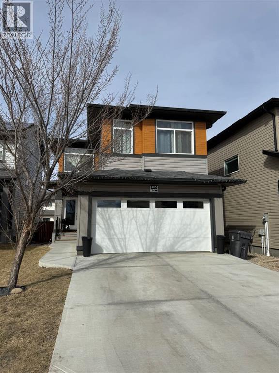 405 Moonlight Way W, Lethbridge, Alberta  T1J 5M8 - Photo 2 - A2280053