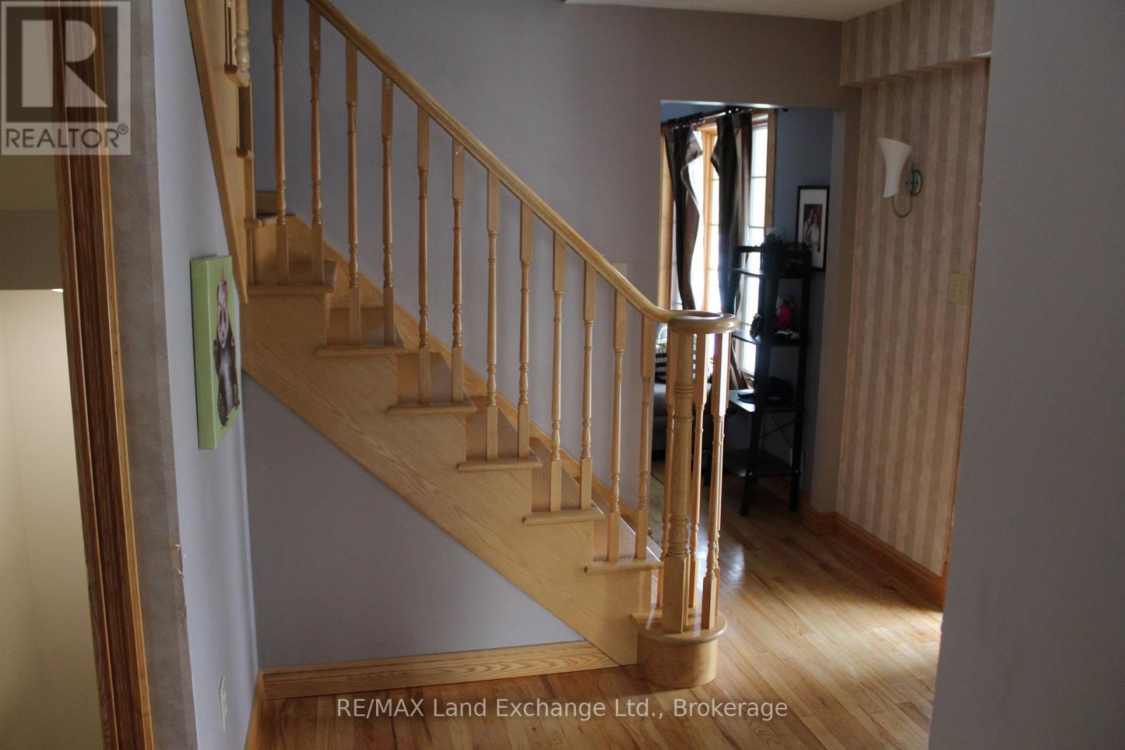 924 Parkplace Place N, Huron-Kinloss, Ontario  N2Z 0B9 - Photo 6 - X12841214