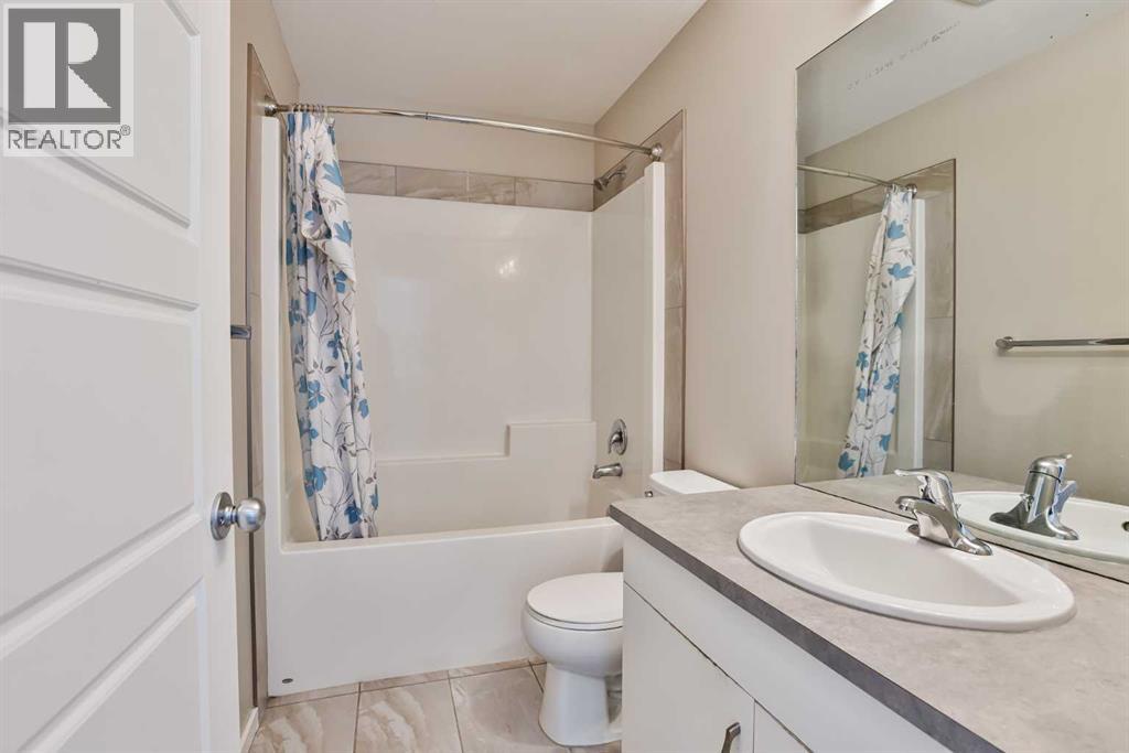 405 Moonlight Way W, Lethbridge, Alberta  T1J 5M8 - Photo 17 - A2280053