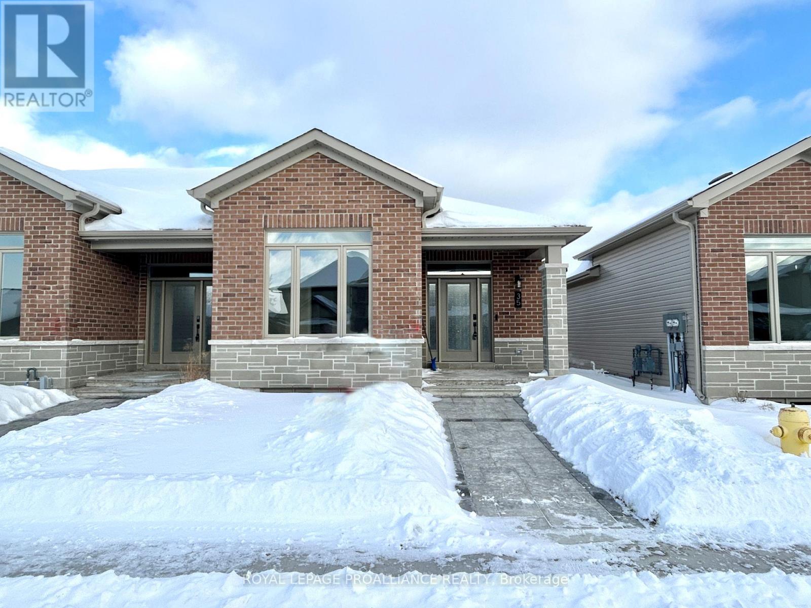 35 ATHABASKA DRIVE, Belleville, Ontario