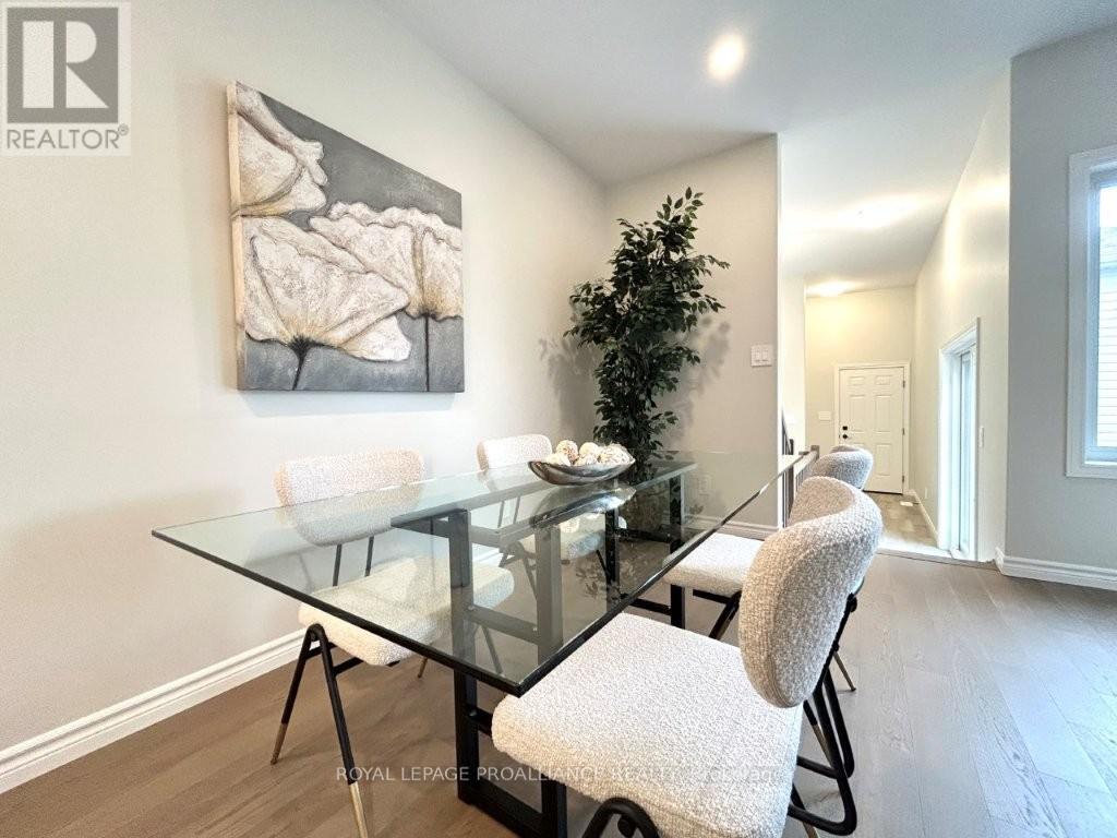 35 Athabaska Drive, Belleville, Ontario  K8N 0T1 - Photo 10 - X12841108