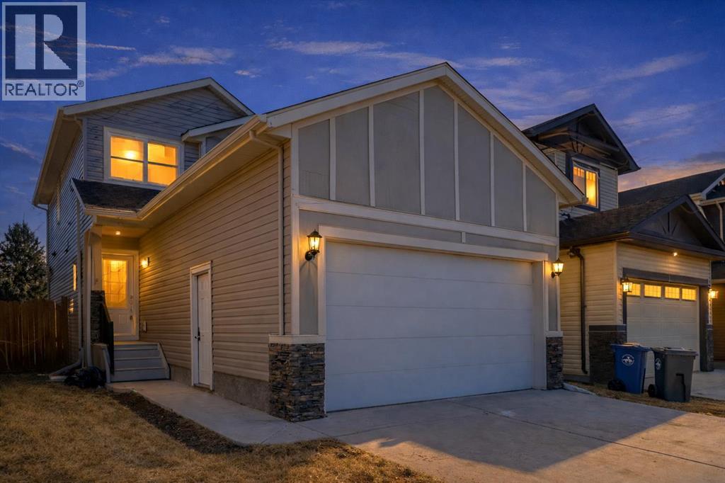 1006 Shantz Place, Crossfield, Alberta