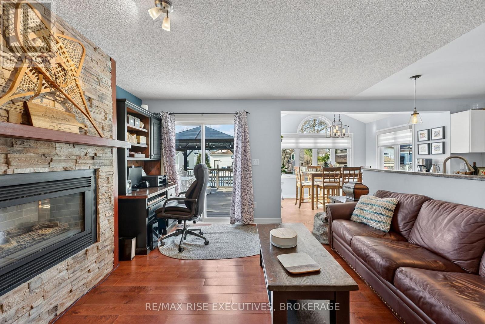 26 Miller Place, Loyalist, Ontario K7N 1X6 - Photo 13 - X12841204