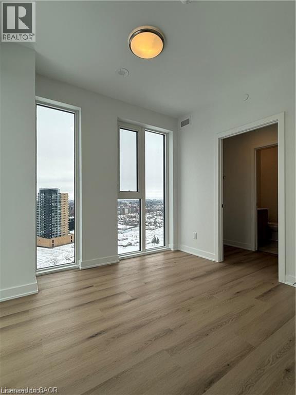 25 Wellington Street S Unit# 1812, Kitchener, Ontario  N2G 0E4 - Photo 5 - 40809344