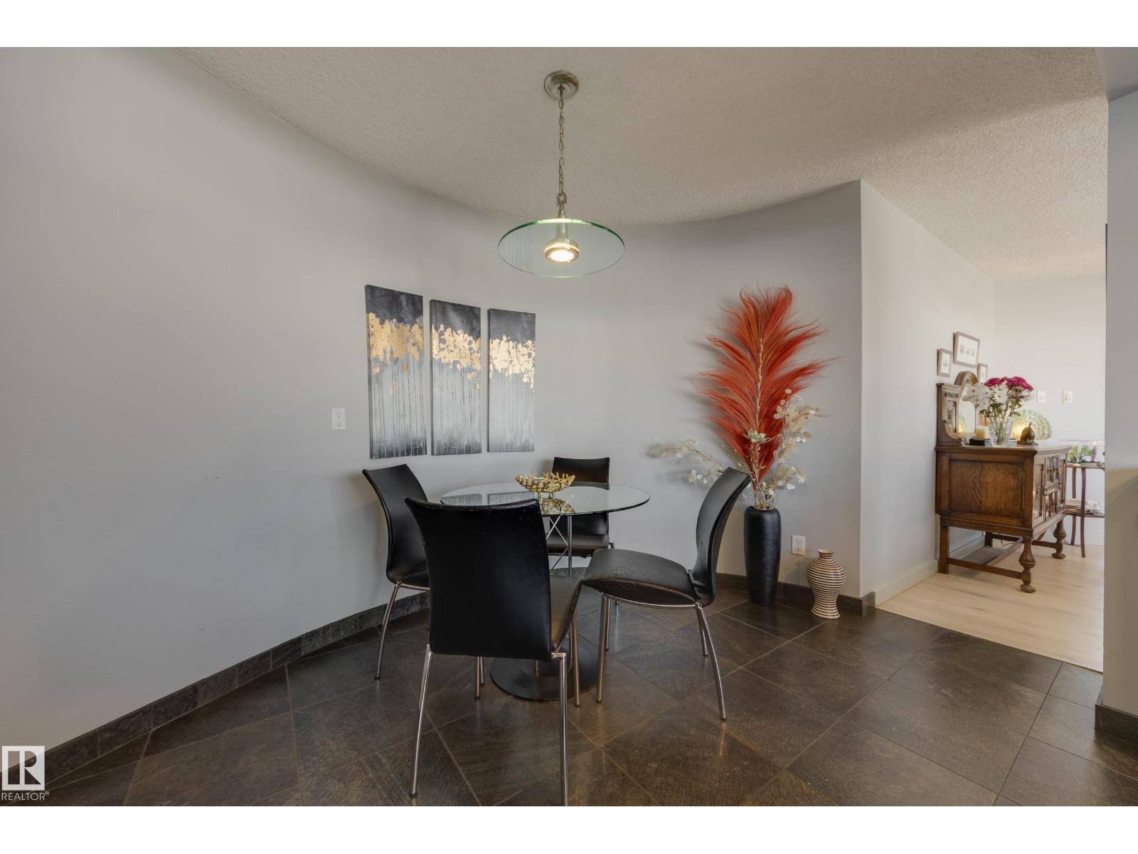 #7 9734 111 St Nw, Edmonton, Alberta  T5K 1J8 - Photo 11 - E4475563