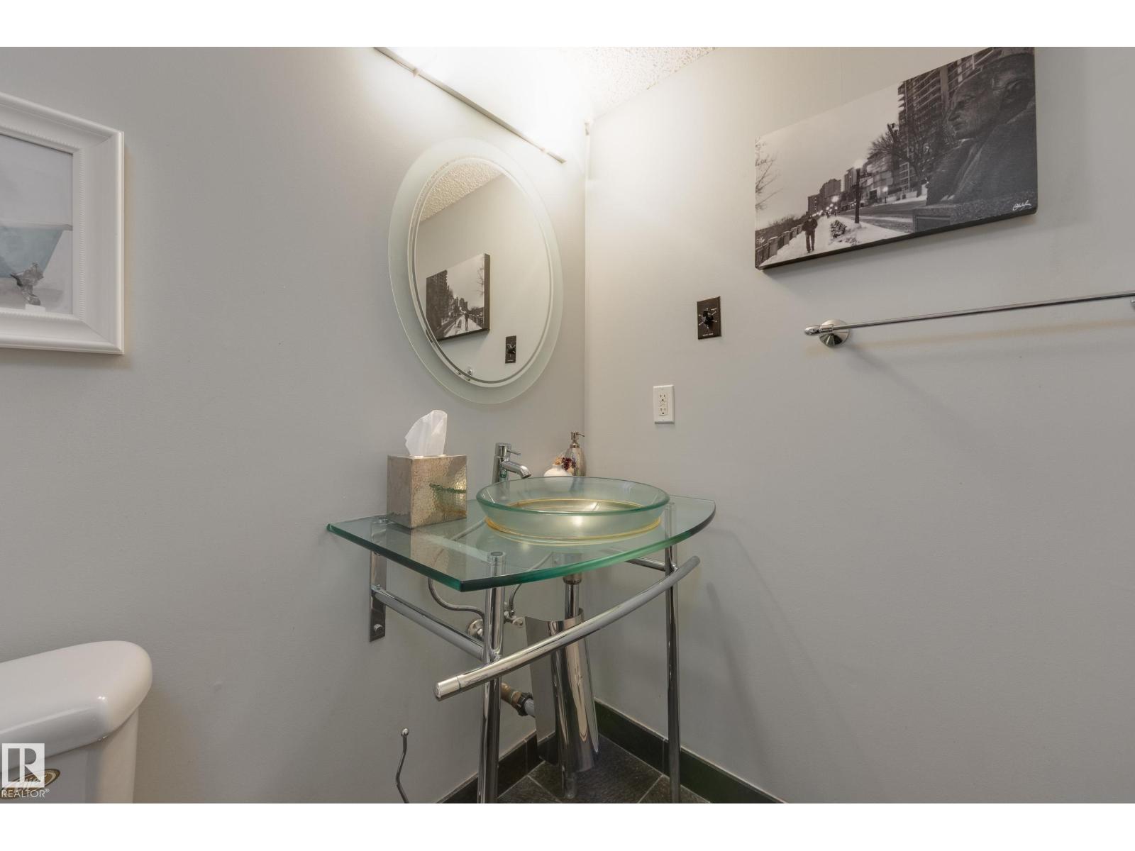 #7 9734 111 St Nw, Edmonton, Alberta  T5K 1J8 - Photo 56 - E4475563