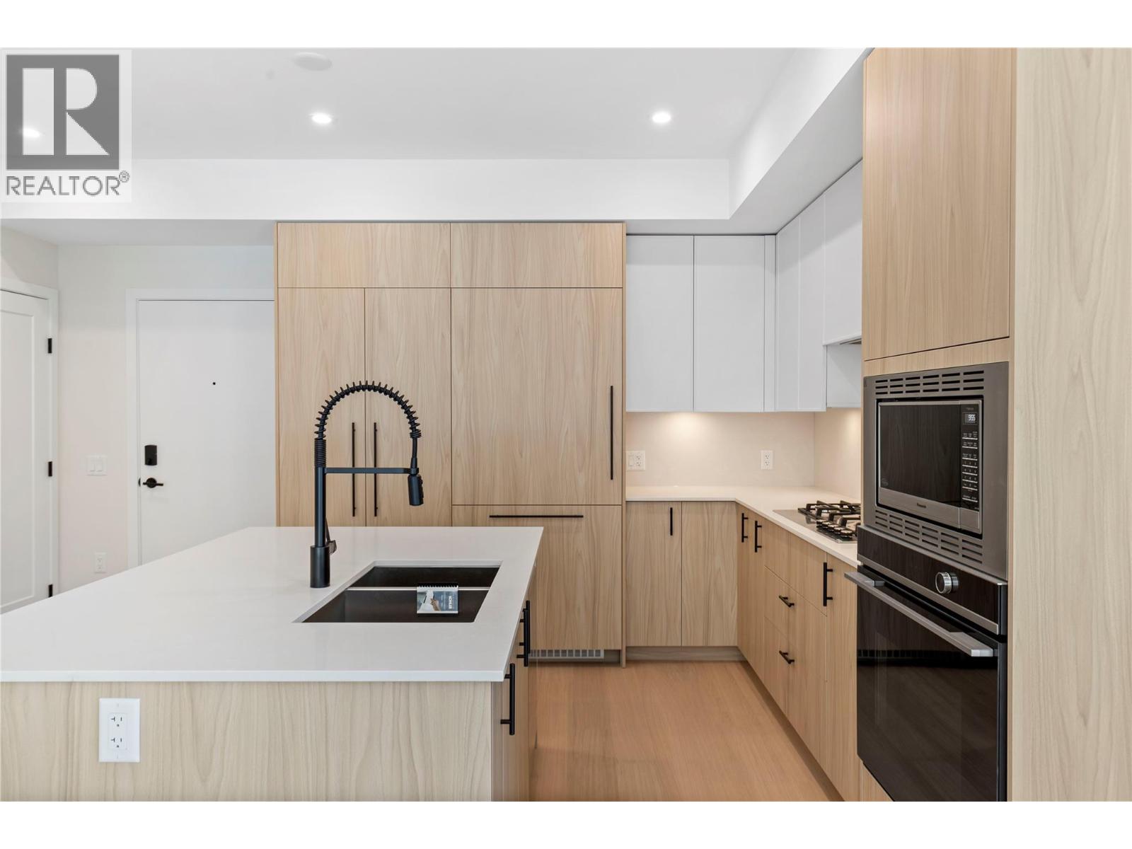 9652 Benchland Drive Unit# 501, Lake Country, British Columbia